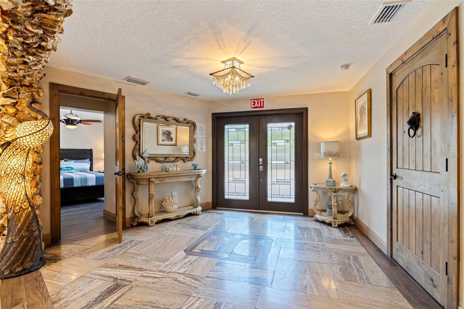 LA HACIENDA 1ST ADD - Residential