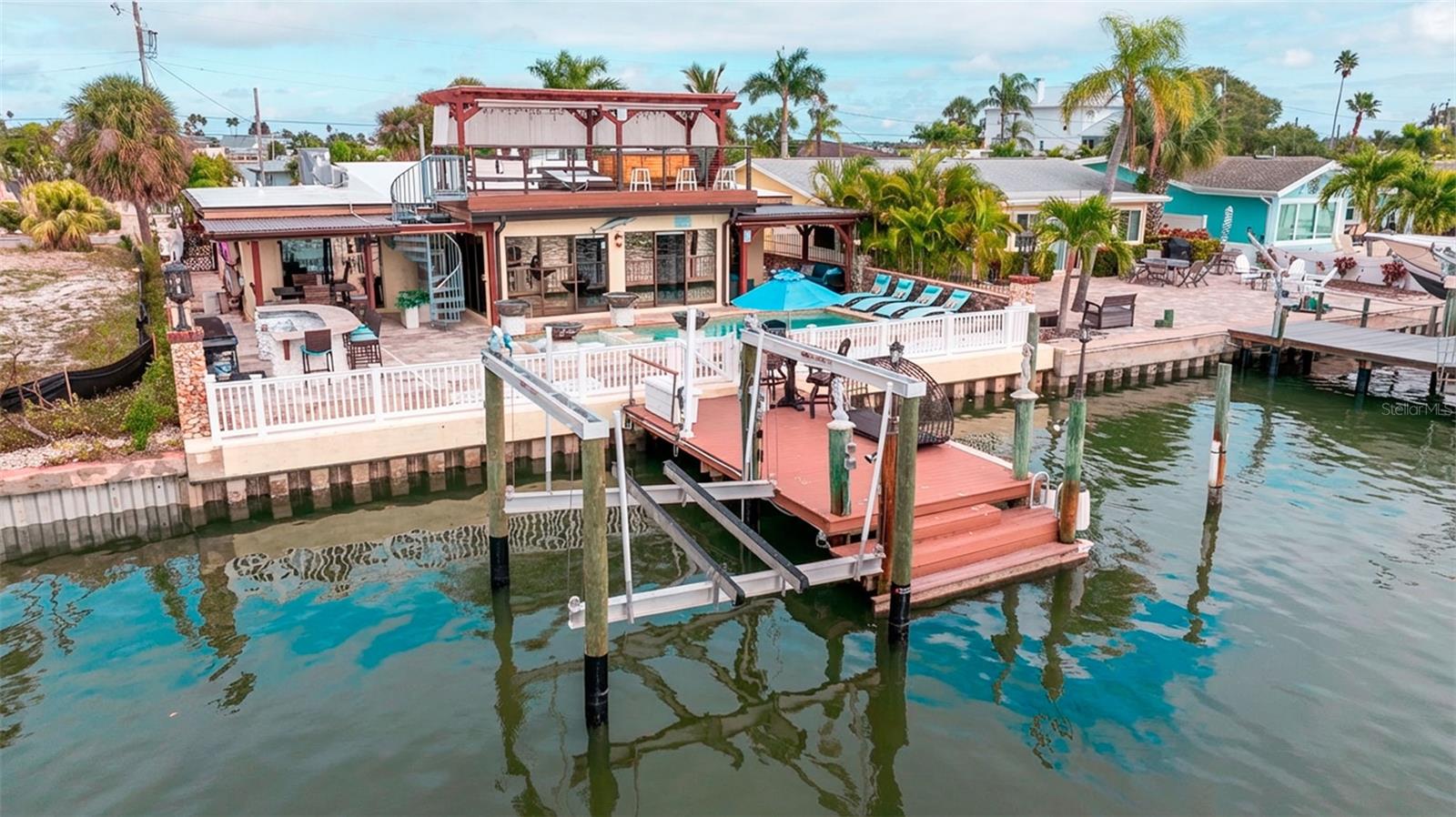 LA HACIENDA 1ST ADD - Residential