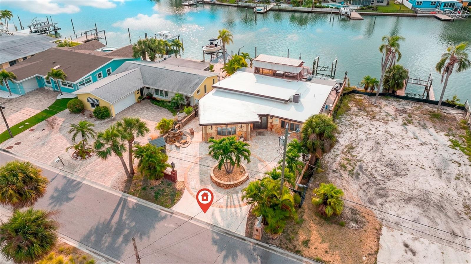 LA HACIENDA 1ST ADD - Residential