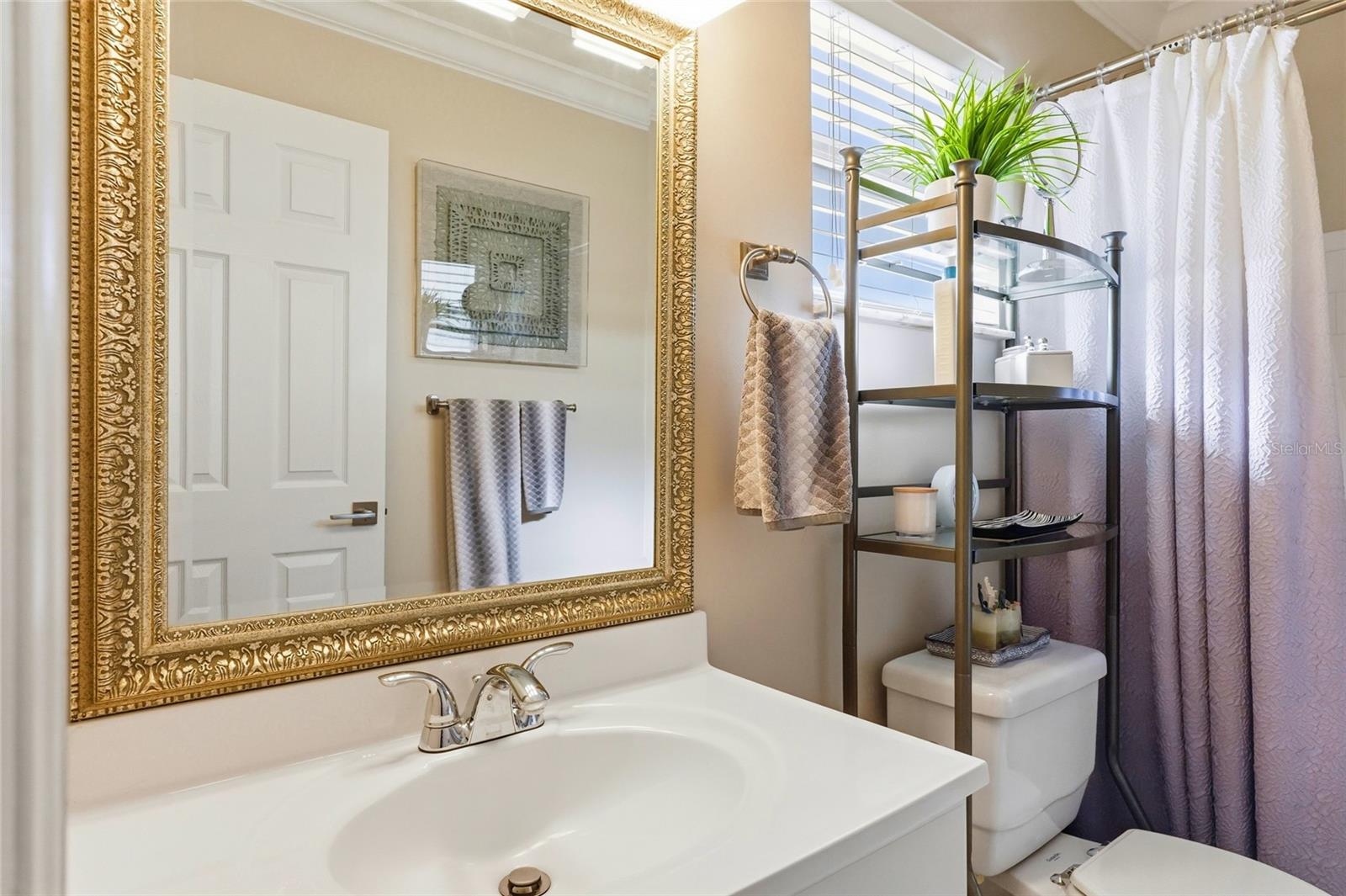 GLEN OAKS RIDGE VILLAS 1 - Residential