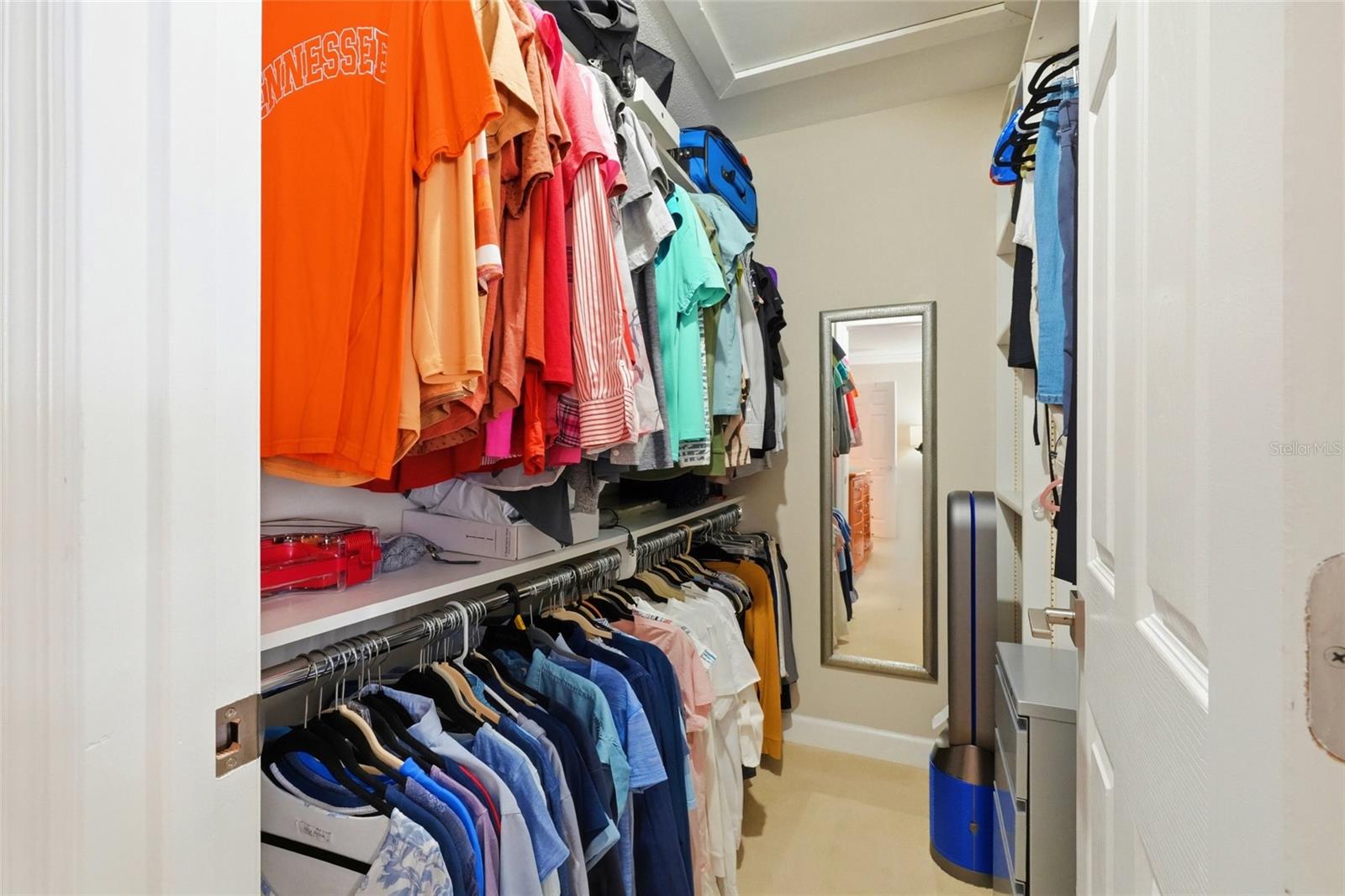 GLEN OAKS RIDGE VILLAS 1 - Residential