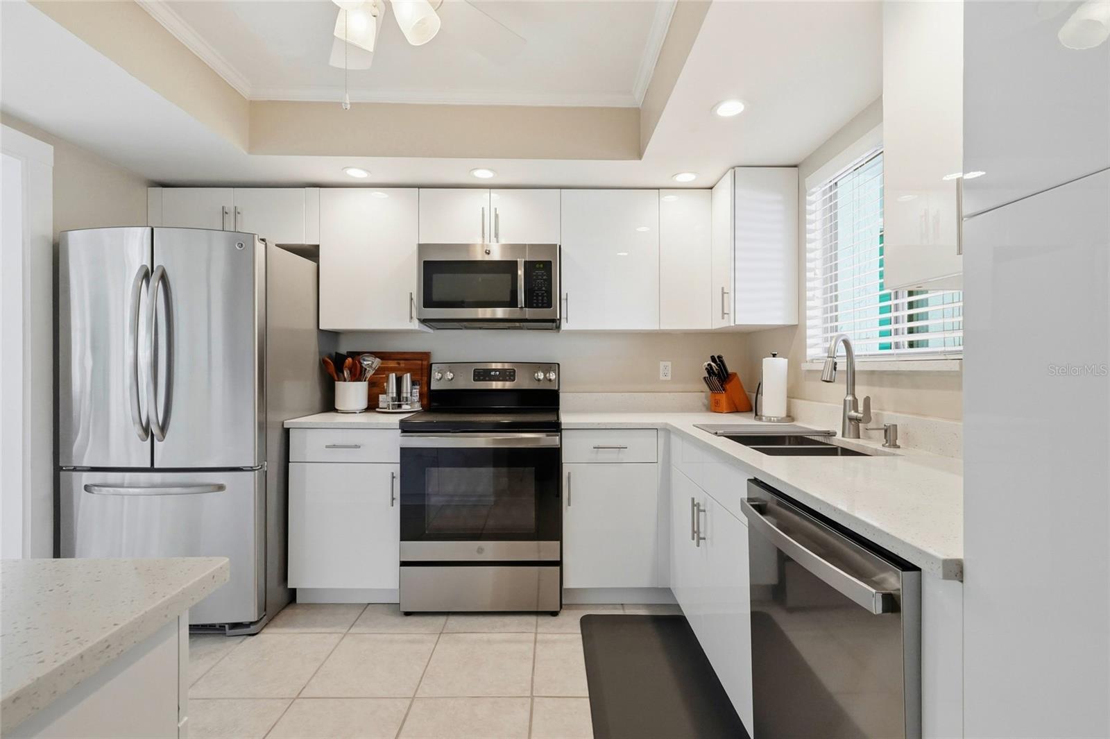 GLEN OAKS RIDGE VILLAS 1 - Residential