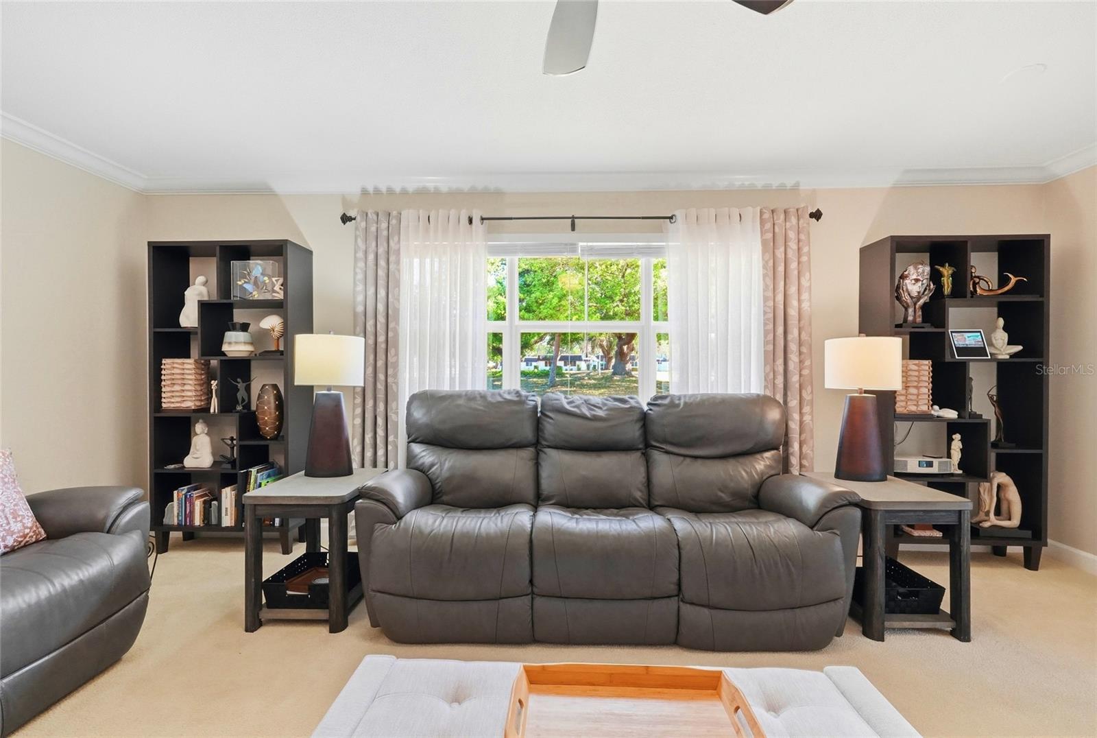 GLEN OAKS RIDGE VILLAS 1 - Residential