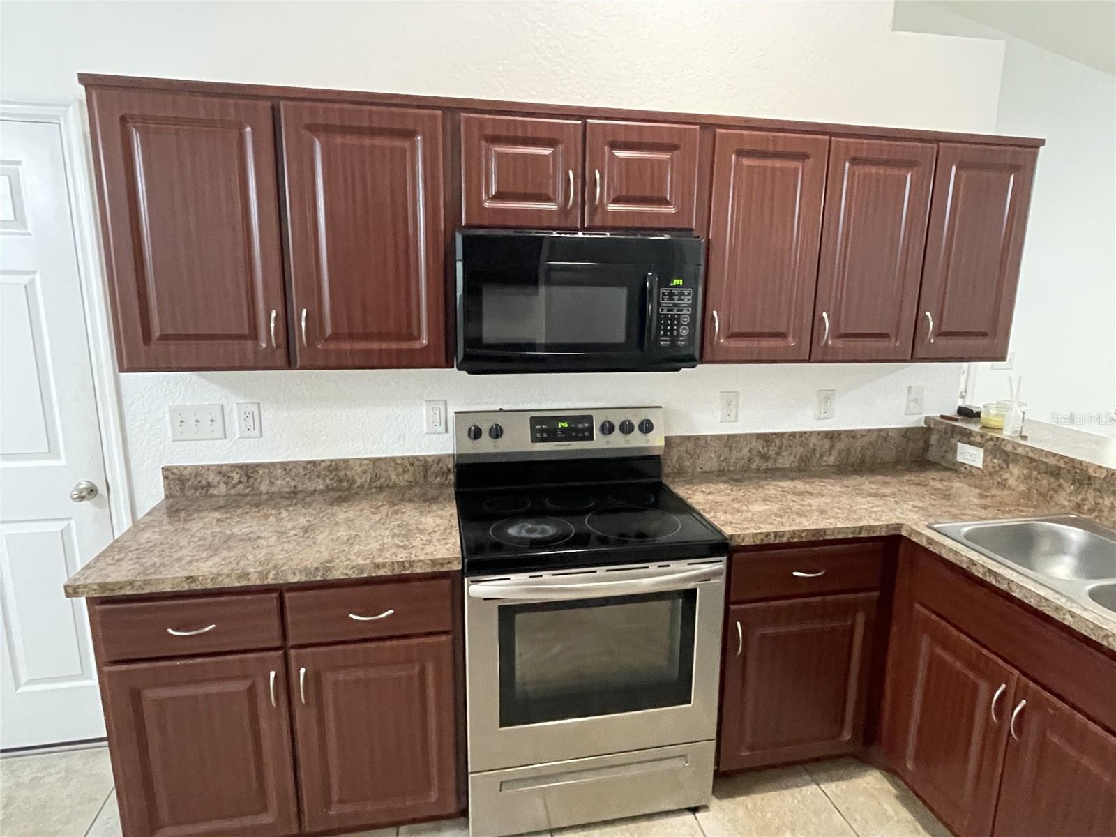 WESTMONT - Residential