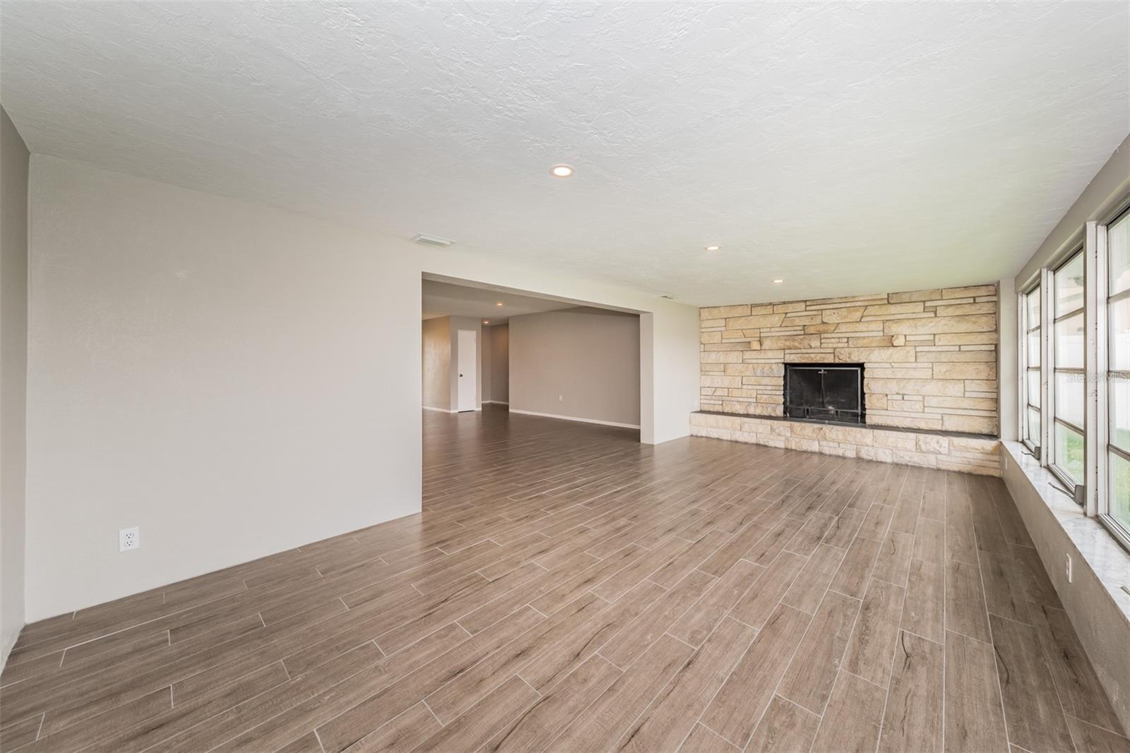 SOUTH CSWY ISLE YACHT CLUB 3RD ADD - Residential