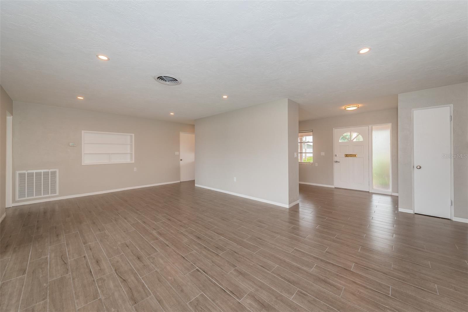 SOUTH CSWY ISLE YACHT CLUB 3RD ADD - Residential