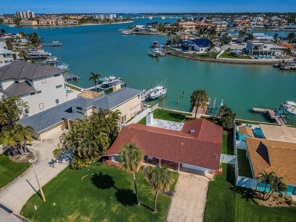 Photo of 7927 11th Avenue S, St Petersburg, FL 33707 (MLS # TB8489495)