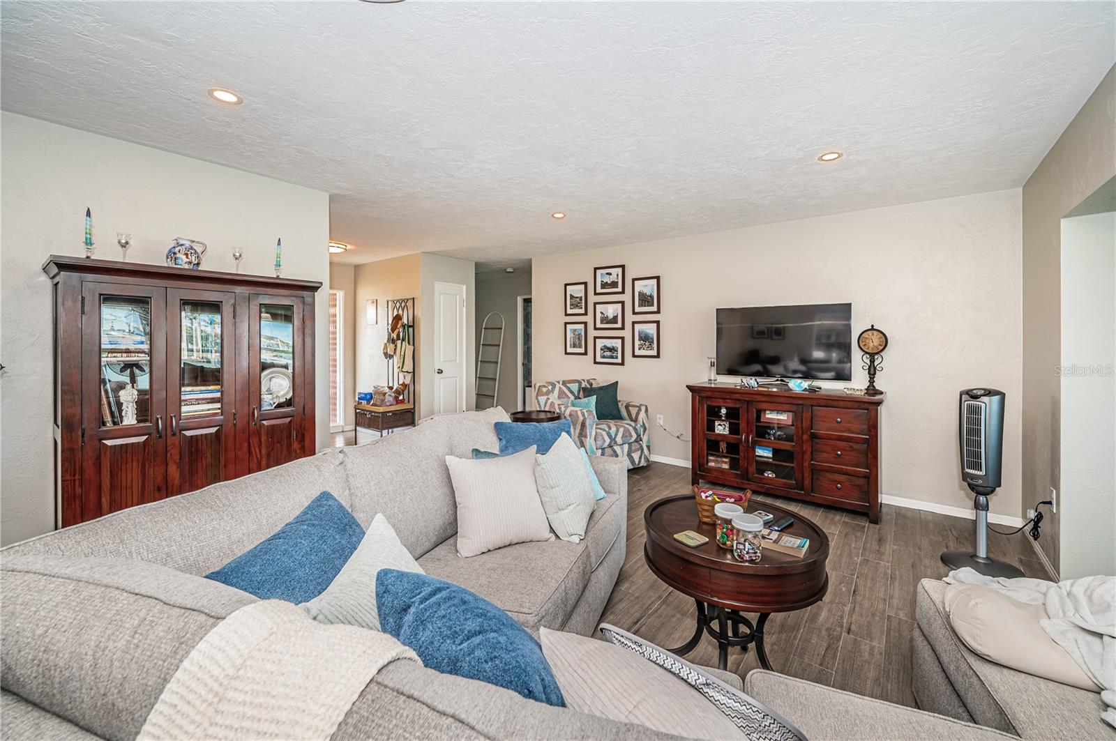 SOUTH CSWY ISLE YACHT CLUB 3RD ADD - Residential