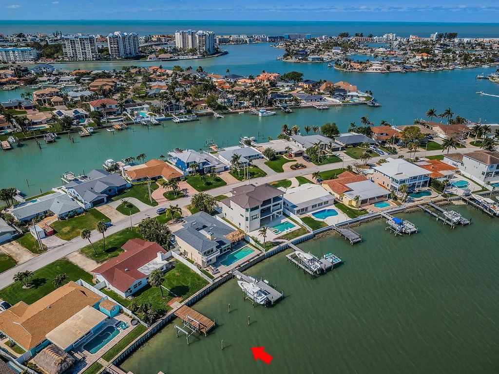 Photo of 7927 11th Avenue S, St Petersburg, FL 33707 (MLS # TB8489495)