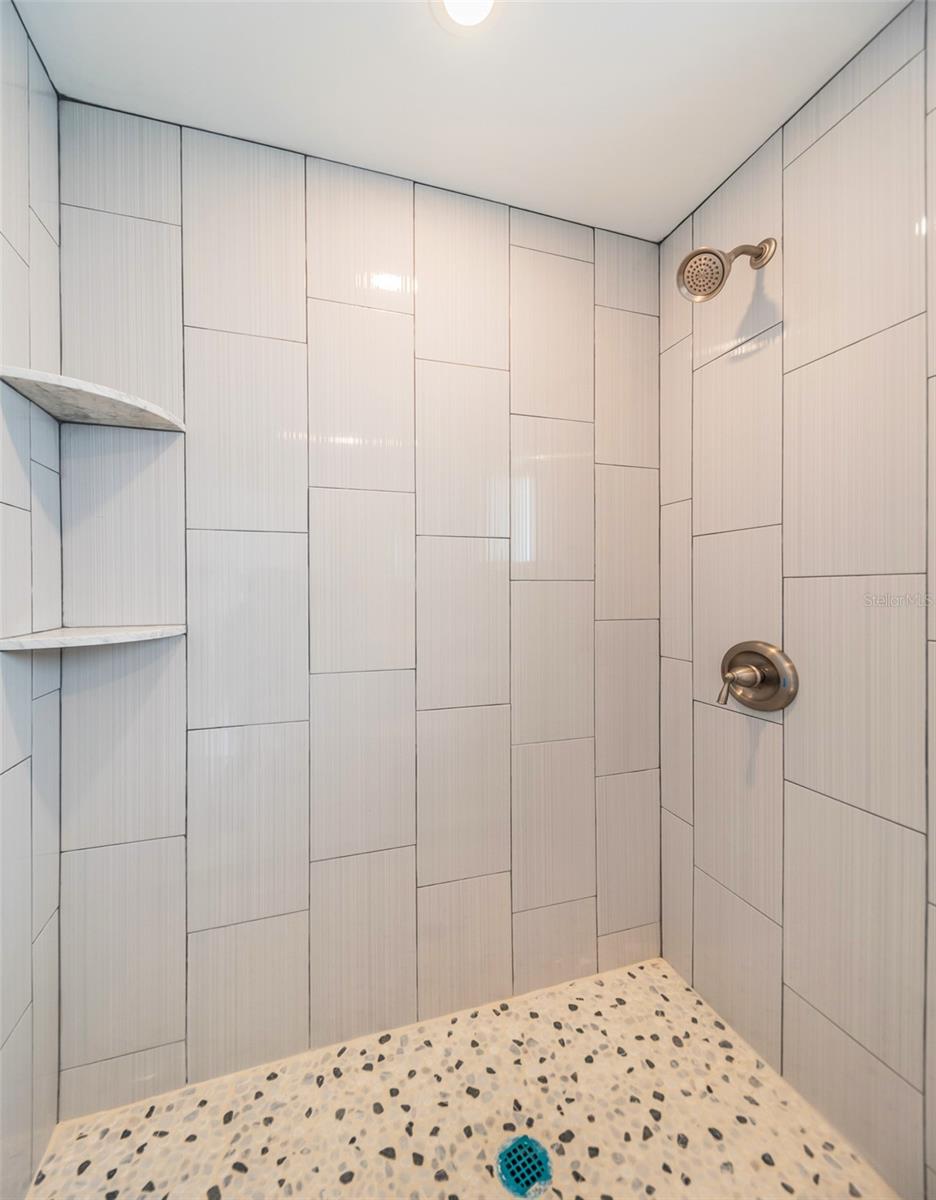 SOUTH CSWY ISLE YACHT CLUB 3RD ADD - Residential