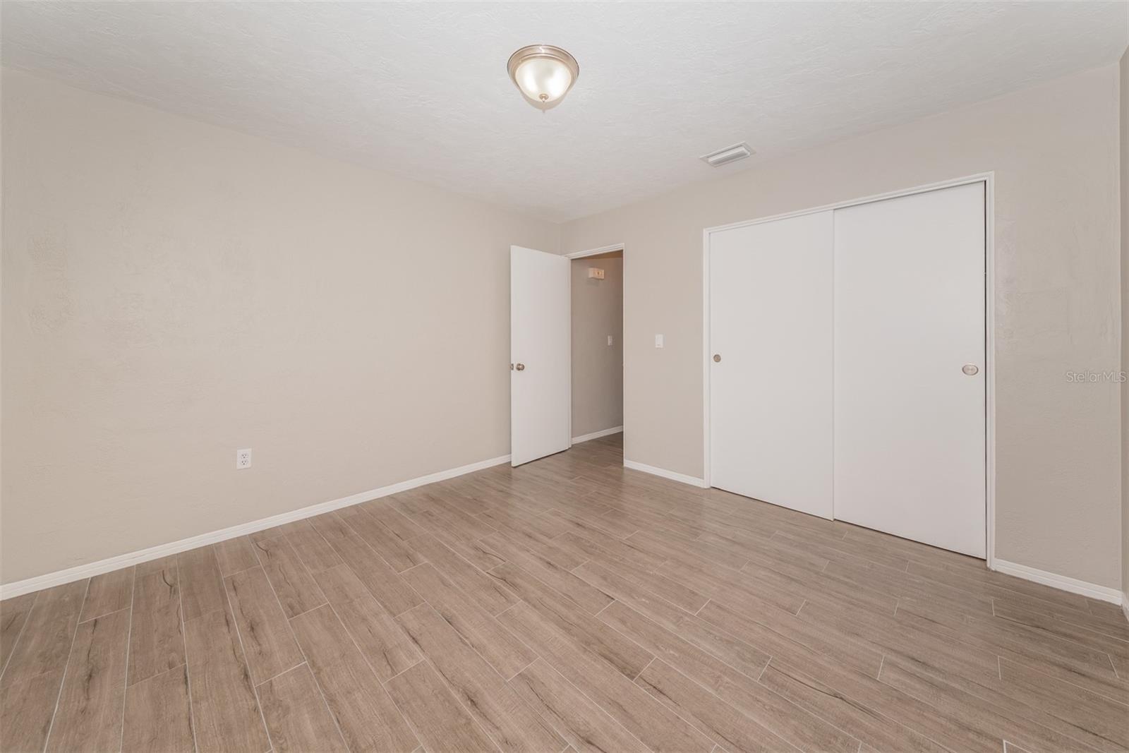 SOUTH CSWY ISLE YACHT CLUB 3RD ADD - Residential