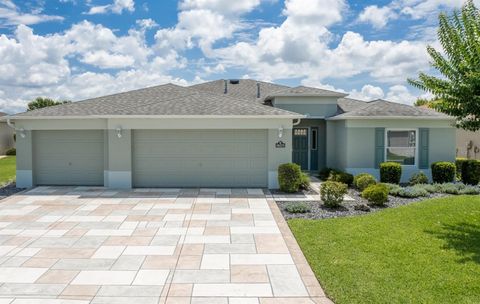 Photo of 16215 SW 15th Court, Ocala, FL 34473 (MLS # OM720965)