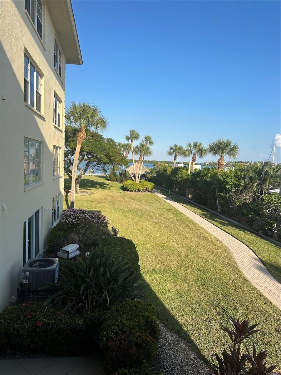 BEACH HARBOR CLUB - Residential Lease
