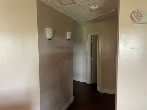 Tiny photo for 10252 SE Us Highway 441, Belleview, FL 34420 (MLS # OM642441)