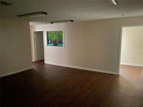 Tiny photo for 10252 SE Us Highway 441, Belleview, FL 34420 (MLS # OM642441)