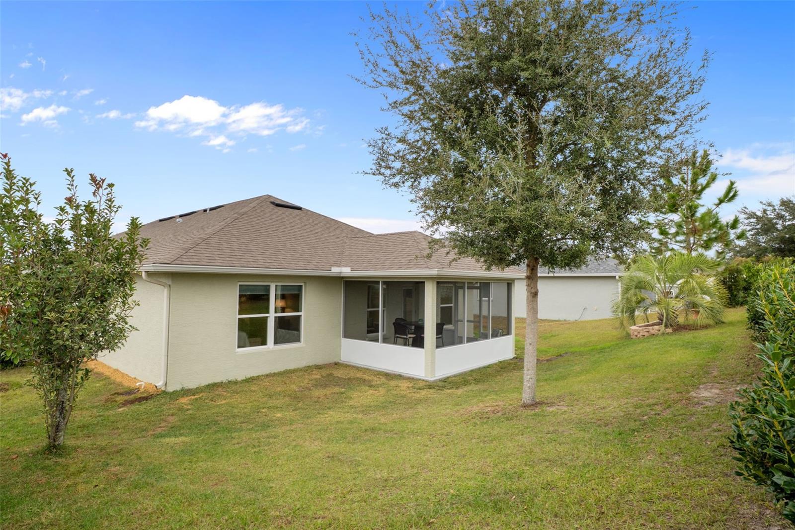 HIGH RDG VILLAGE - Residential