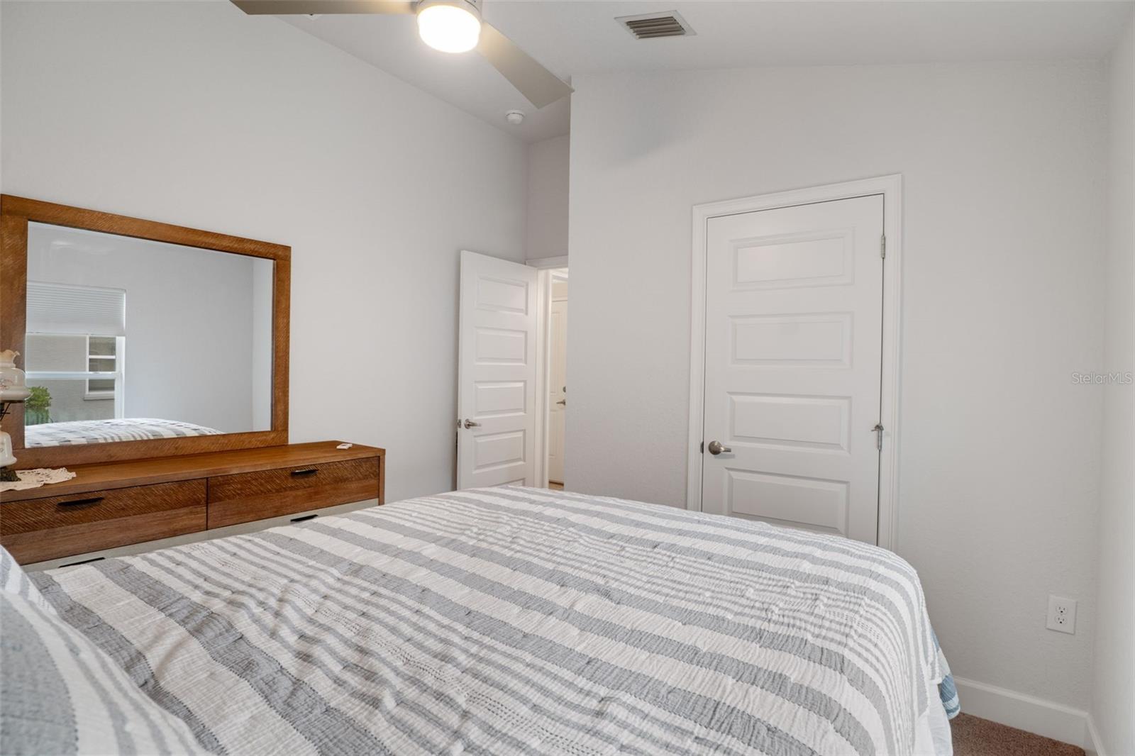 HIGH RDG VILLAGE - Residential