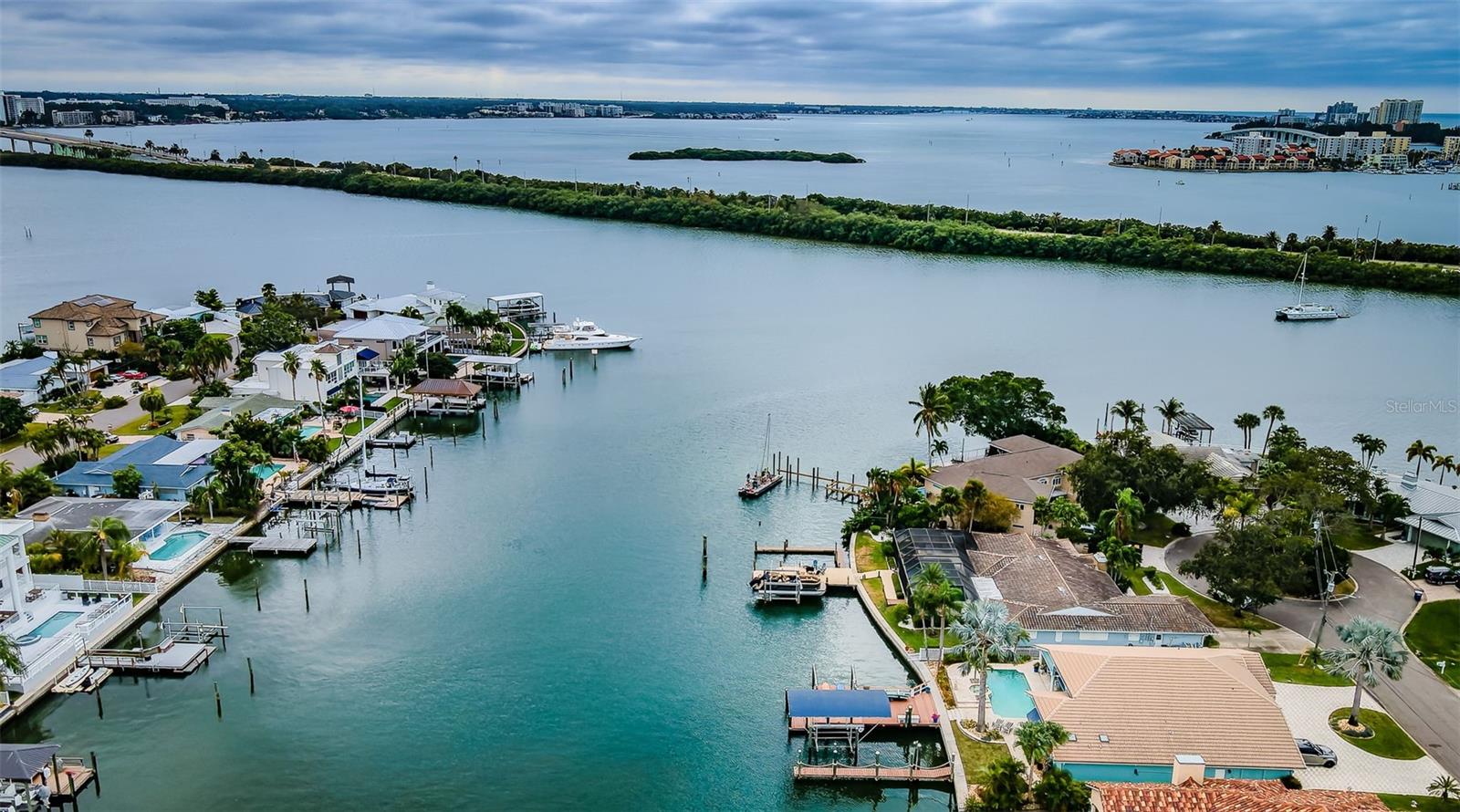 ISLAND ESTATES OF CLEARWATER - Residential