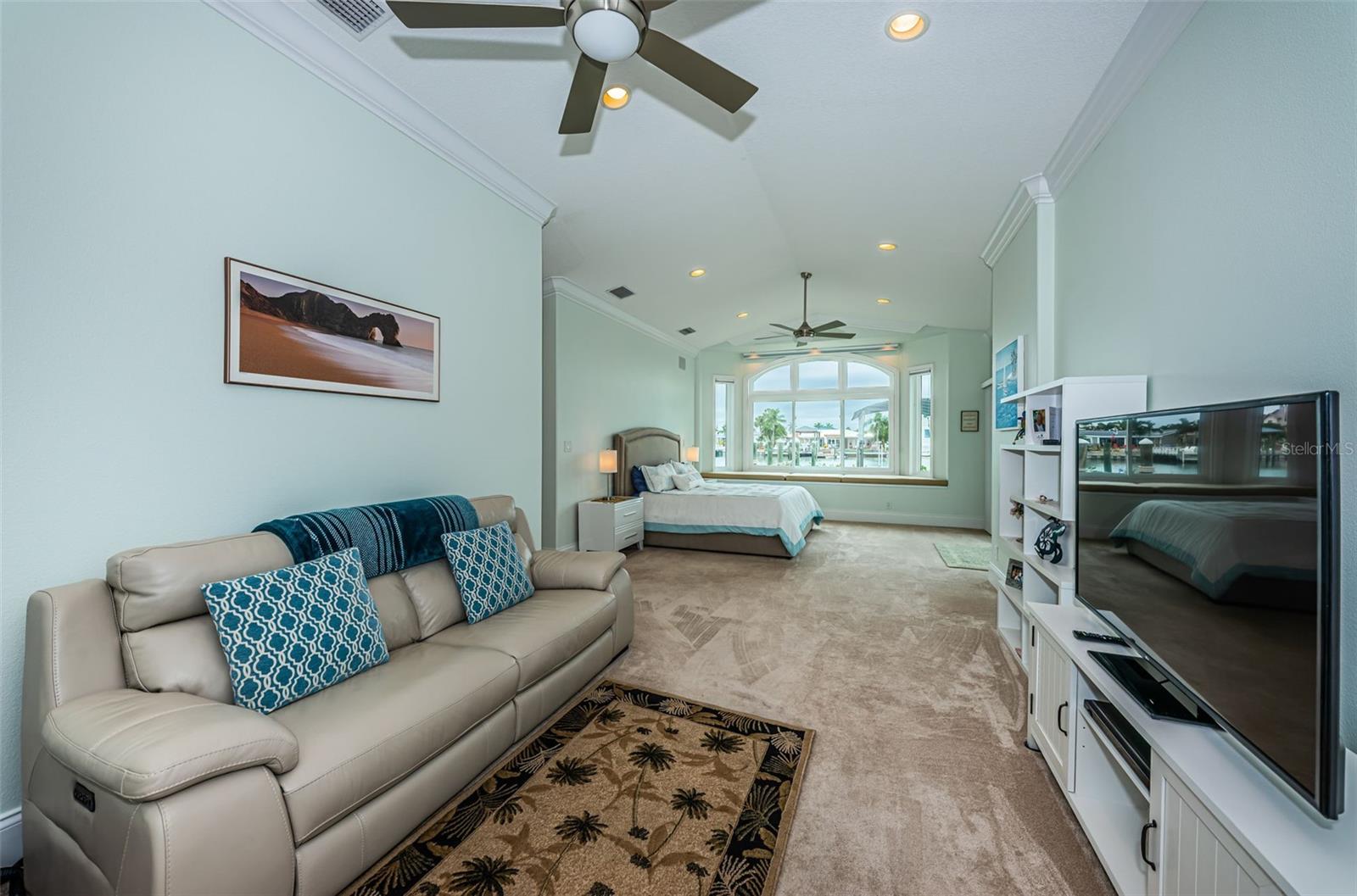 ISLAND ESTATES OF CLEARWATER - Residential