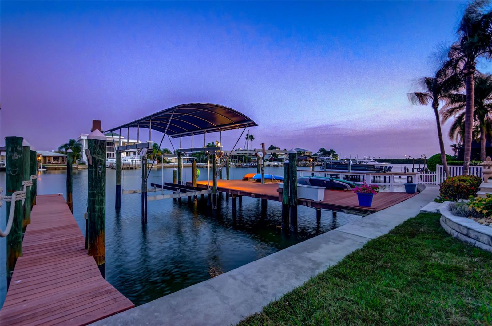 ISLAND ESTATES OF CLEARWATER - Residential