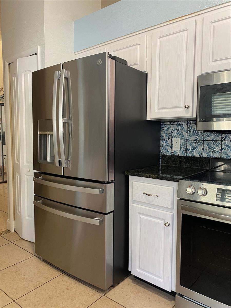 ALAFAYA WOODS PH 18 - Residential