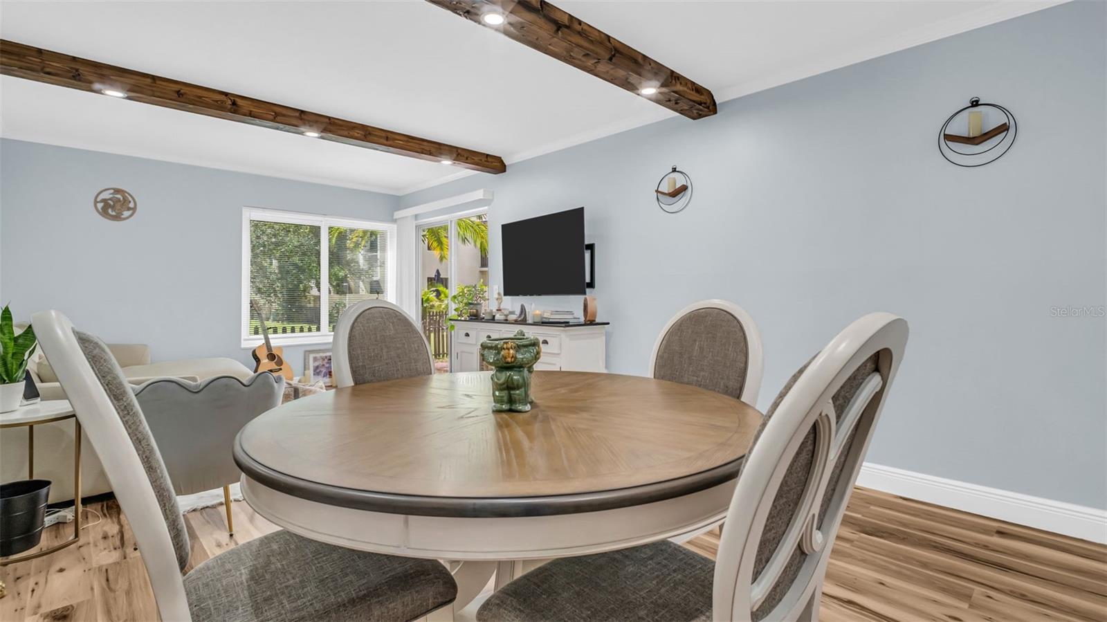 CHATEAU BELLEAIR CONDO - Residential