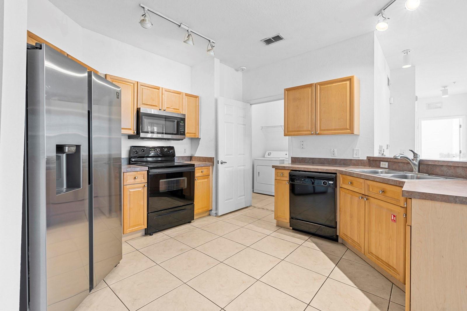 TERRACE RIDGE AT TOWN CENTER EAST CONDO - Residential