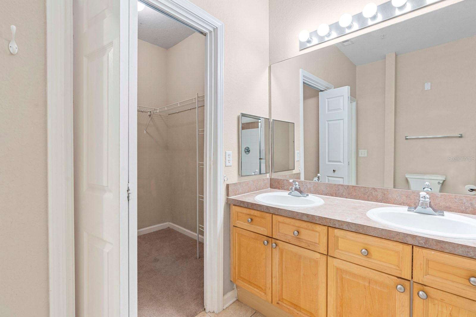 TERRACE RIDGE AT TOWN CENTER EAST CONDO - Residential