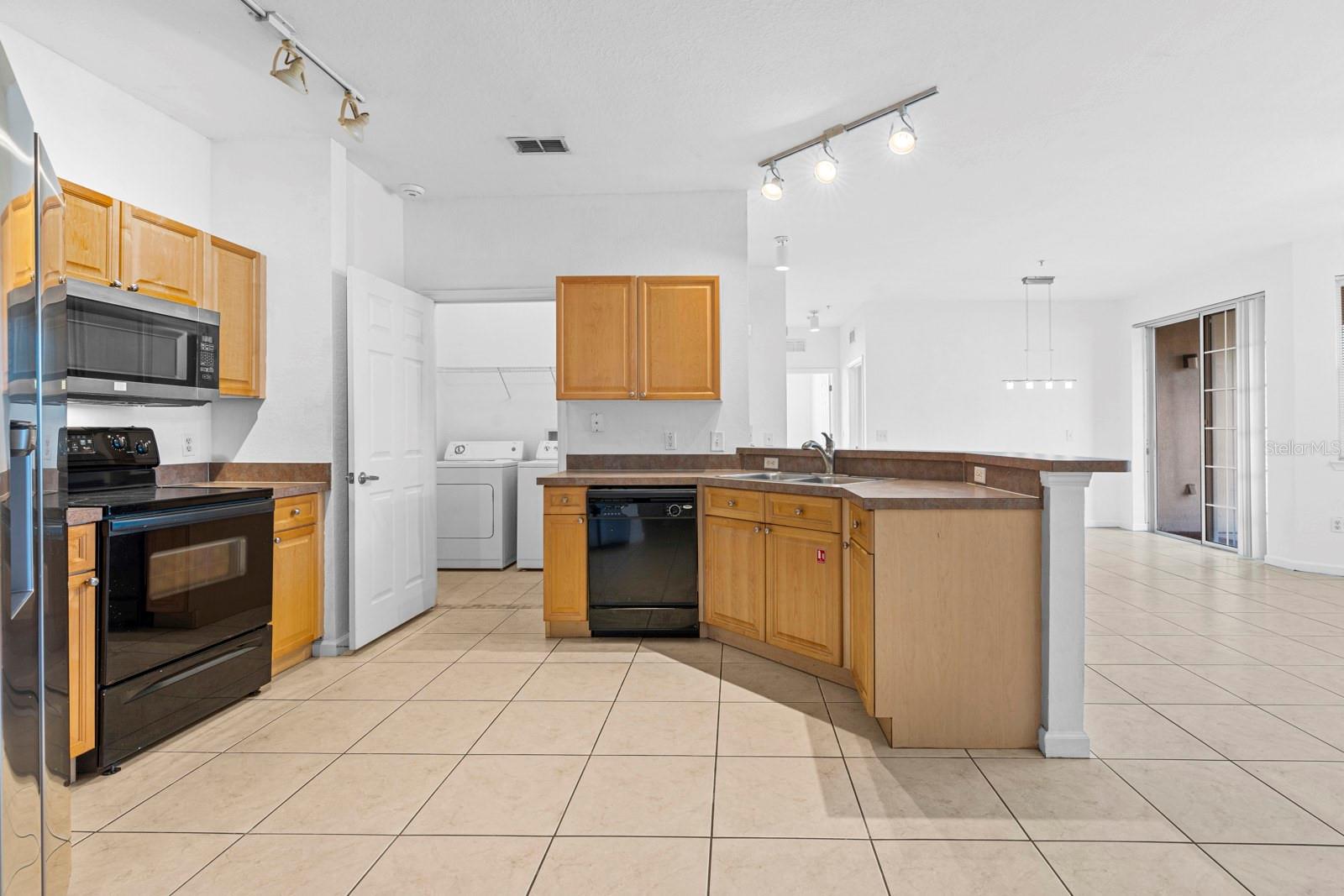 TERRACE RIDGE AT TOWN CENTER EAST CONDO - Residential