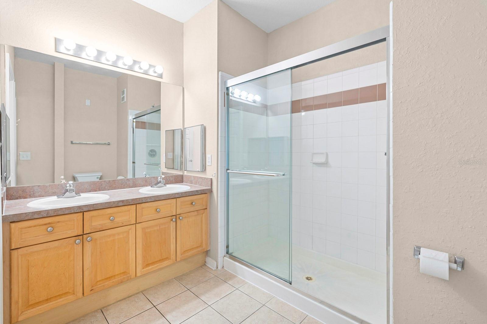 TERRACE RIDGE AT TOWN CENTER EAST CONDO - Residential