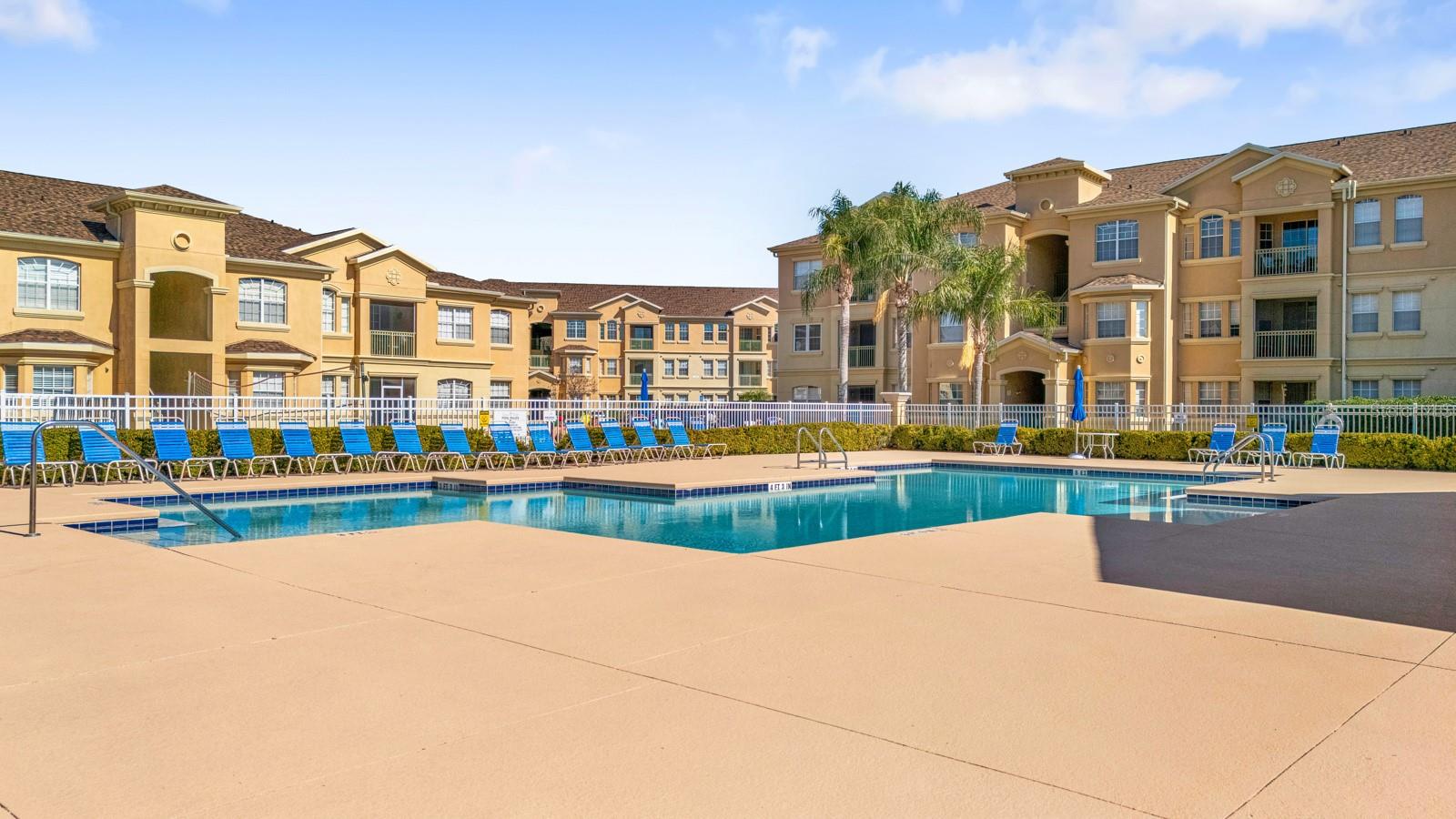 TERRACE RIDGE AT TOWN CENTER EAST CONDO - Residential