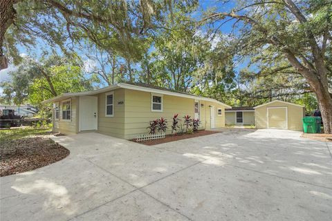 A home in FRUITLAND PARK