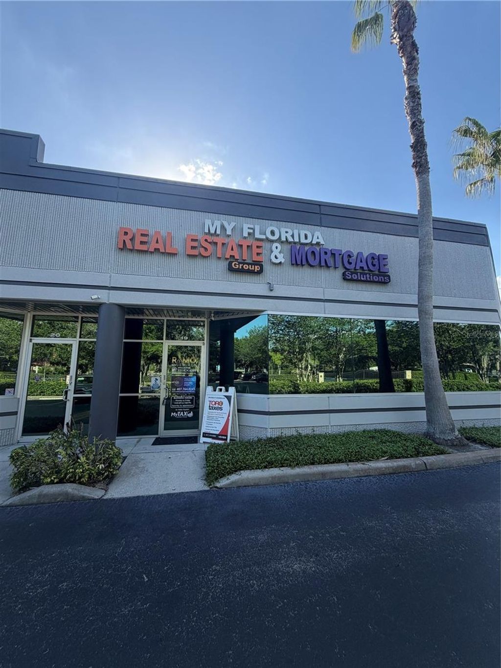 Photo of 7901 Kingspointe Parkway #19  Office 4, Orlando, FL 32819 (MLS # S5148376)