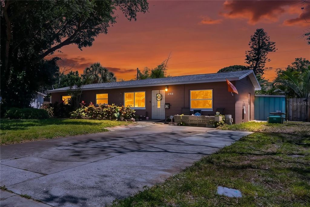 Photo of 348 Lewis Boulevard SE, St Petersburg, FL 33705 (MLS # TB8497490)