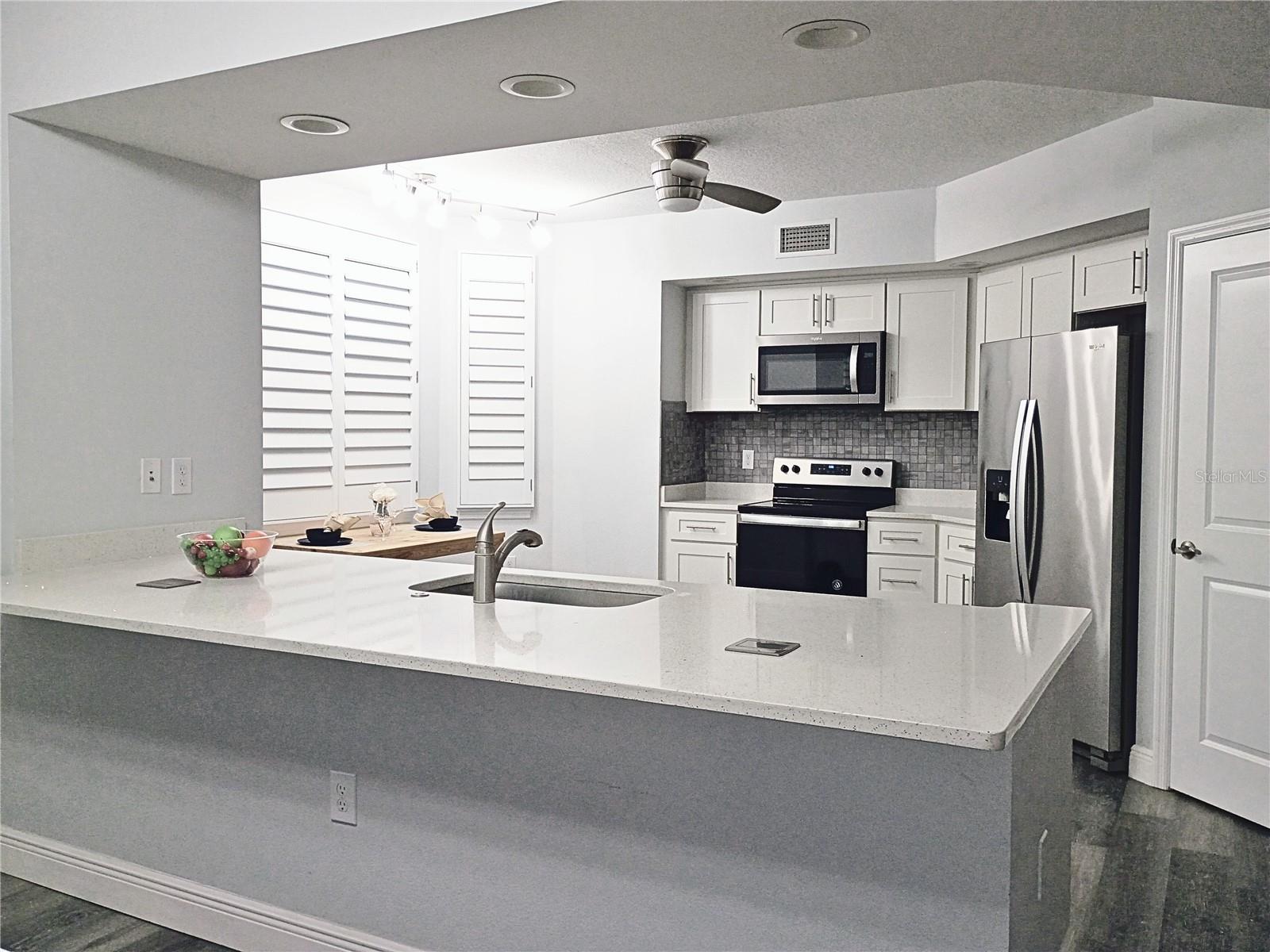 GOLF LAKE CONDO 8 AT EAST BAY - Residential