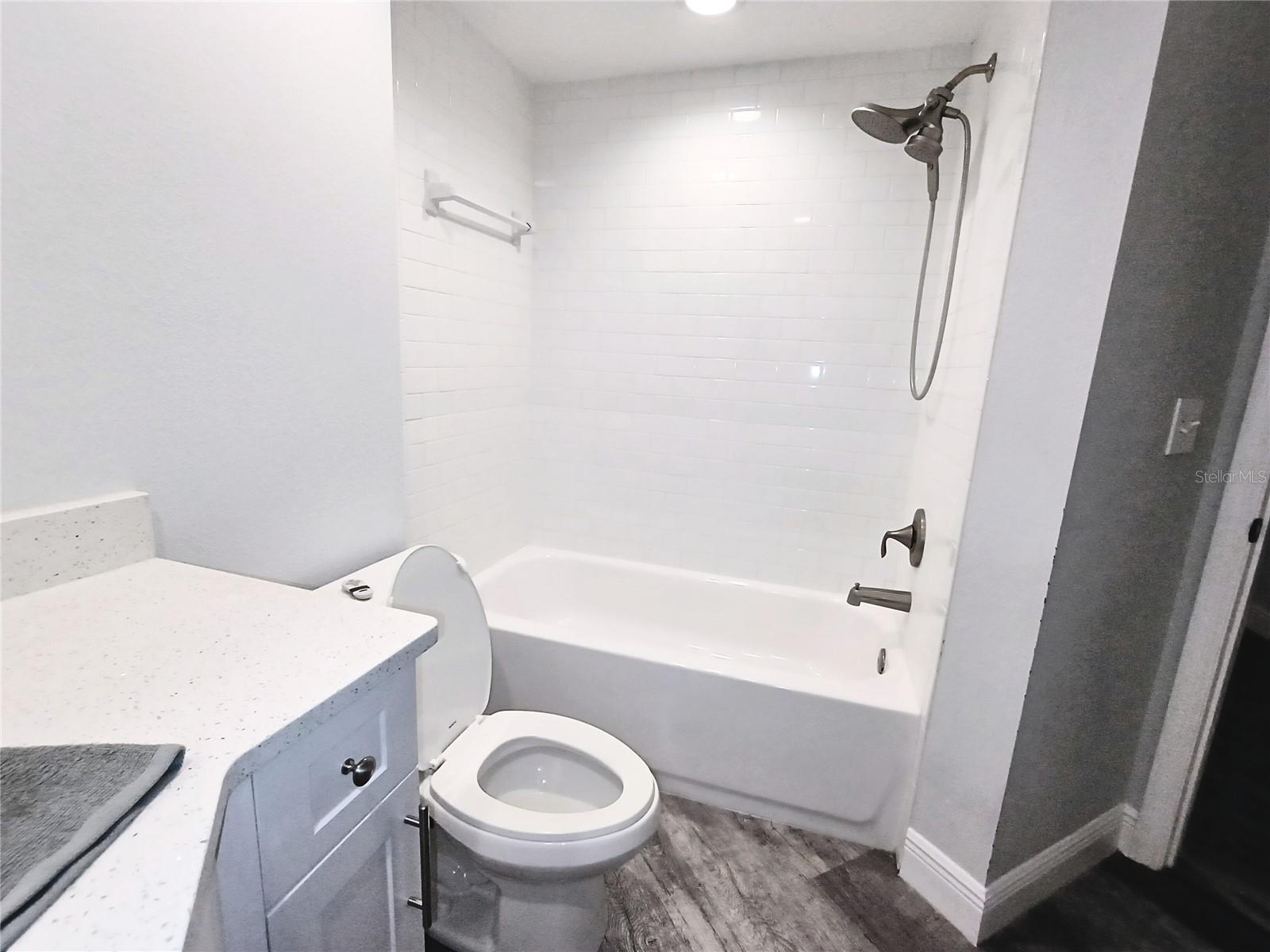 GOLF LAKE CONDO 8 AT EAST BAY - Residential