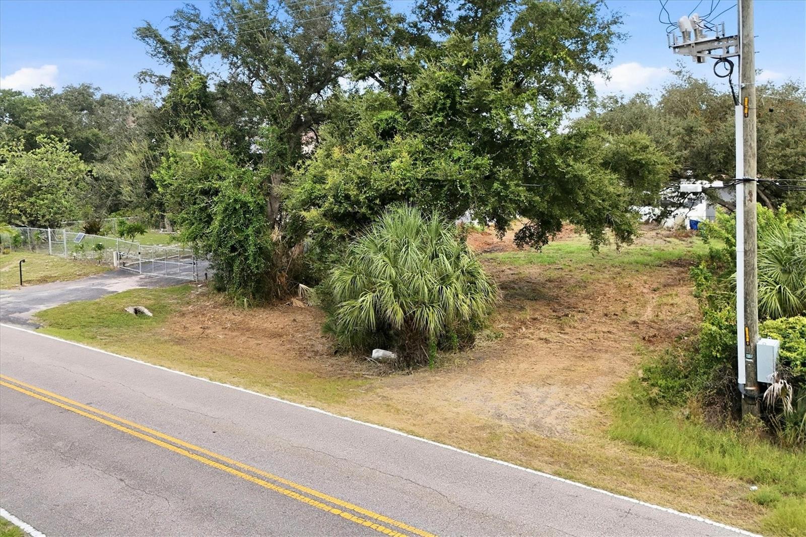 2607 GULF CITY ROAD, RUSKIN, FL, 33570 4 2607 GULF CITY ROAD
