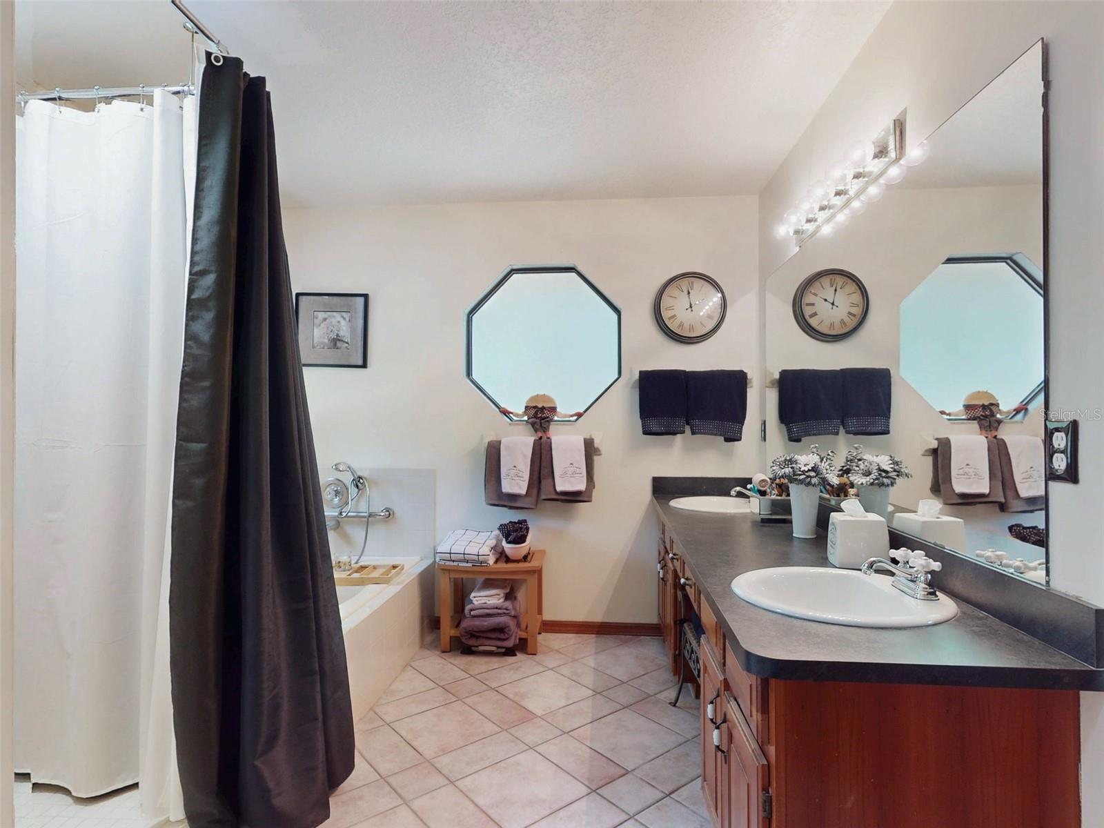 CARDINAL OAKS PH 2 AMD - Residential