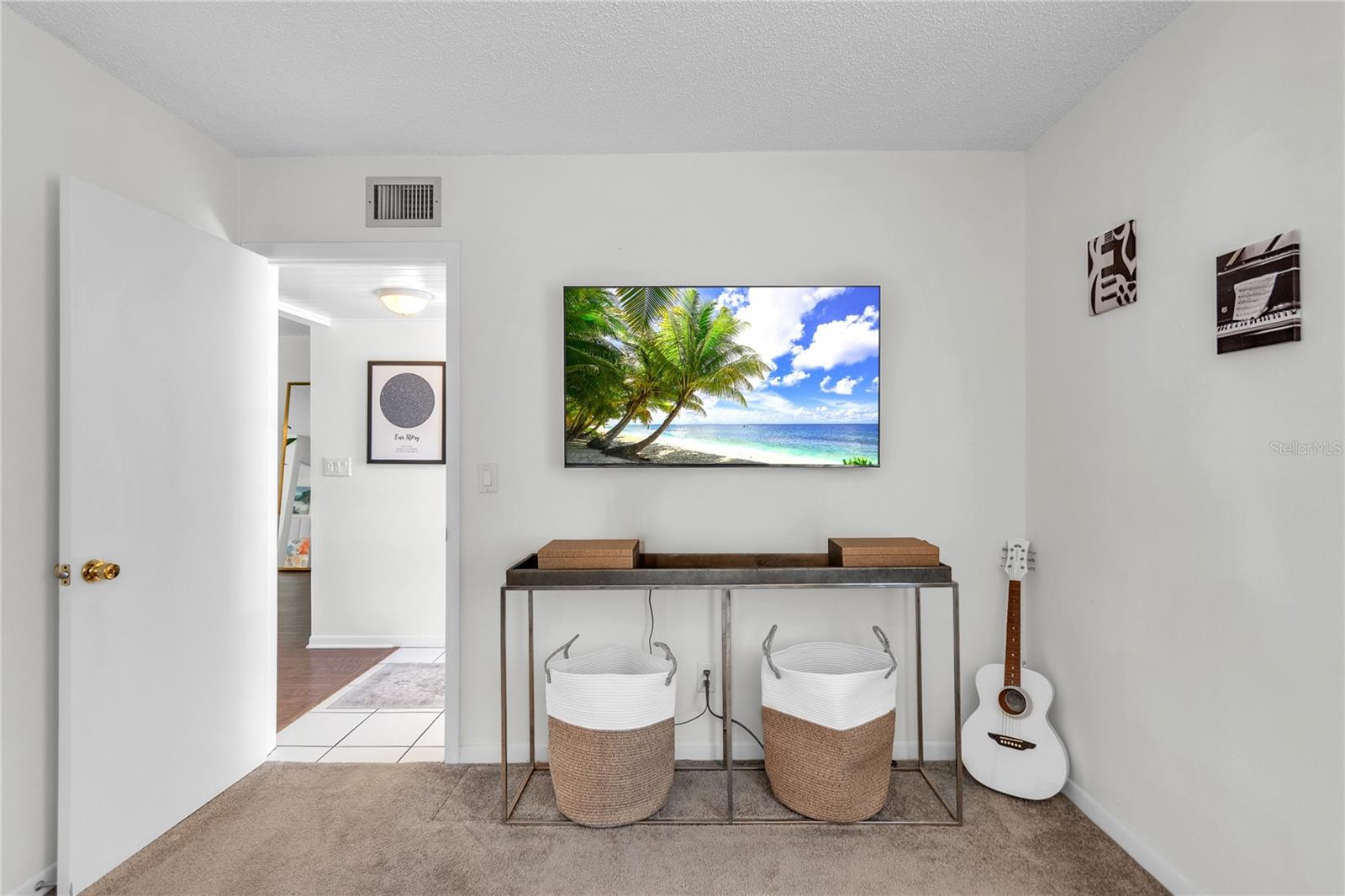 VILLAS CAPRI CONDO - Residential