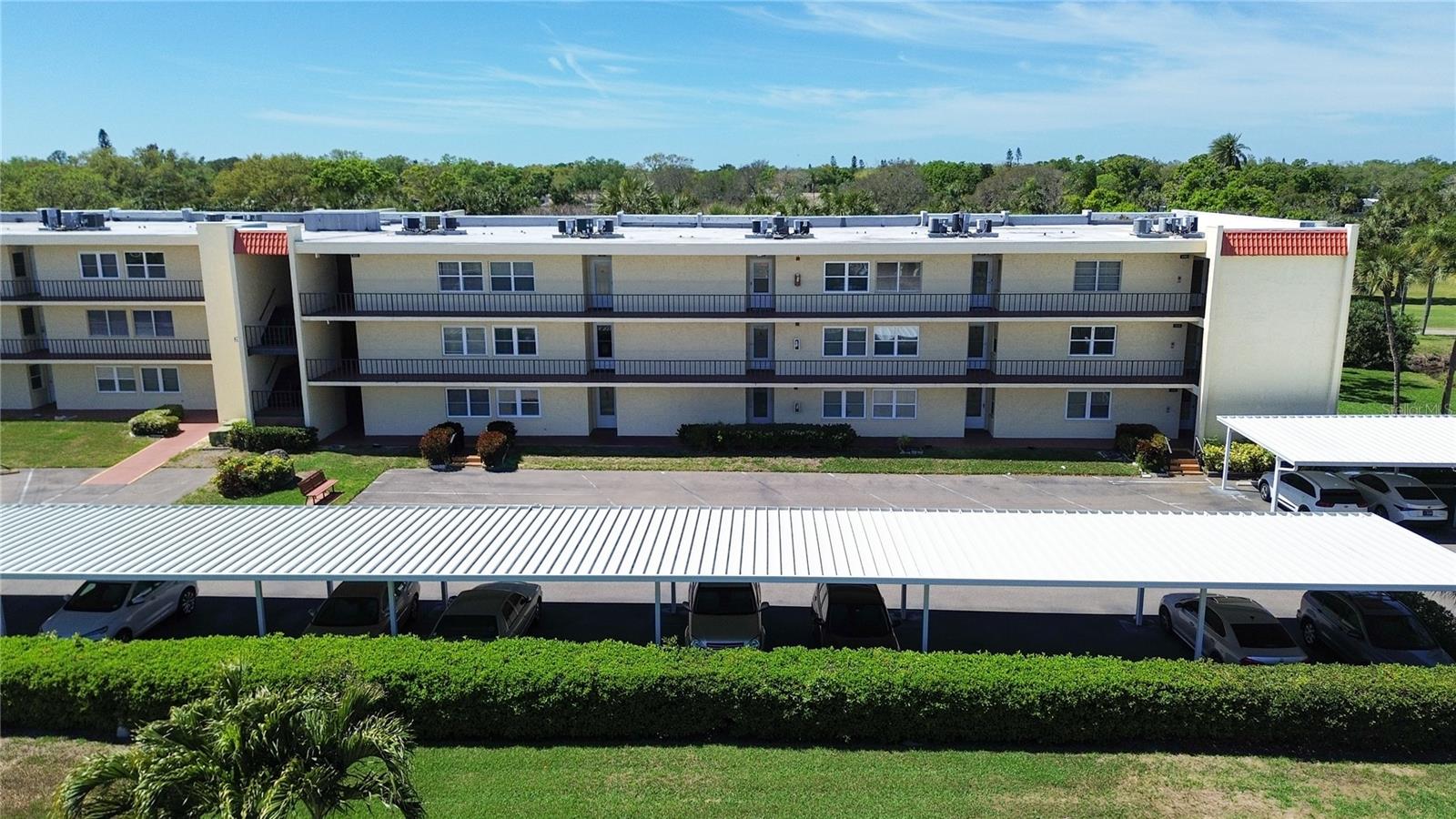 VILLAS CAPRI CONDO - Residential