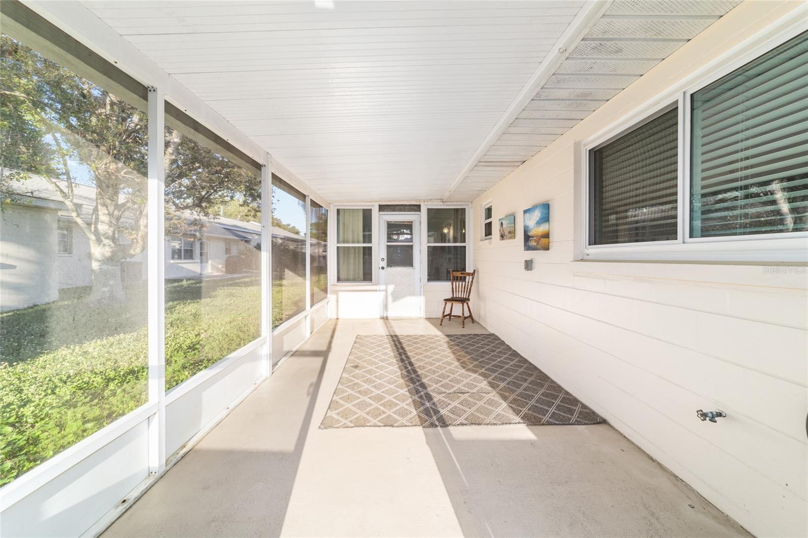 ON TOP OF THE WORLD - Residential