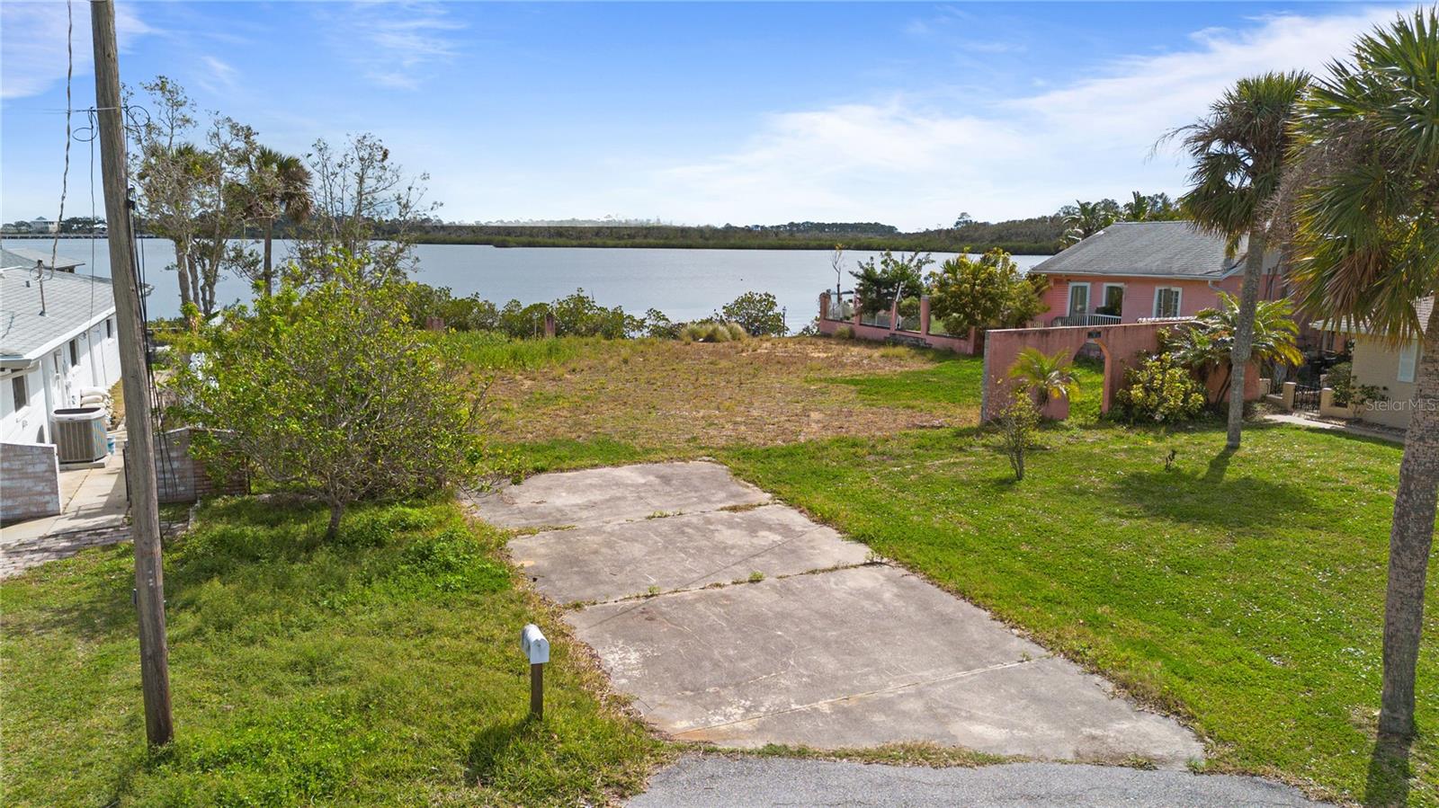 BAYWOOD REP 02 - Land