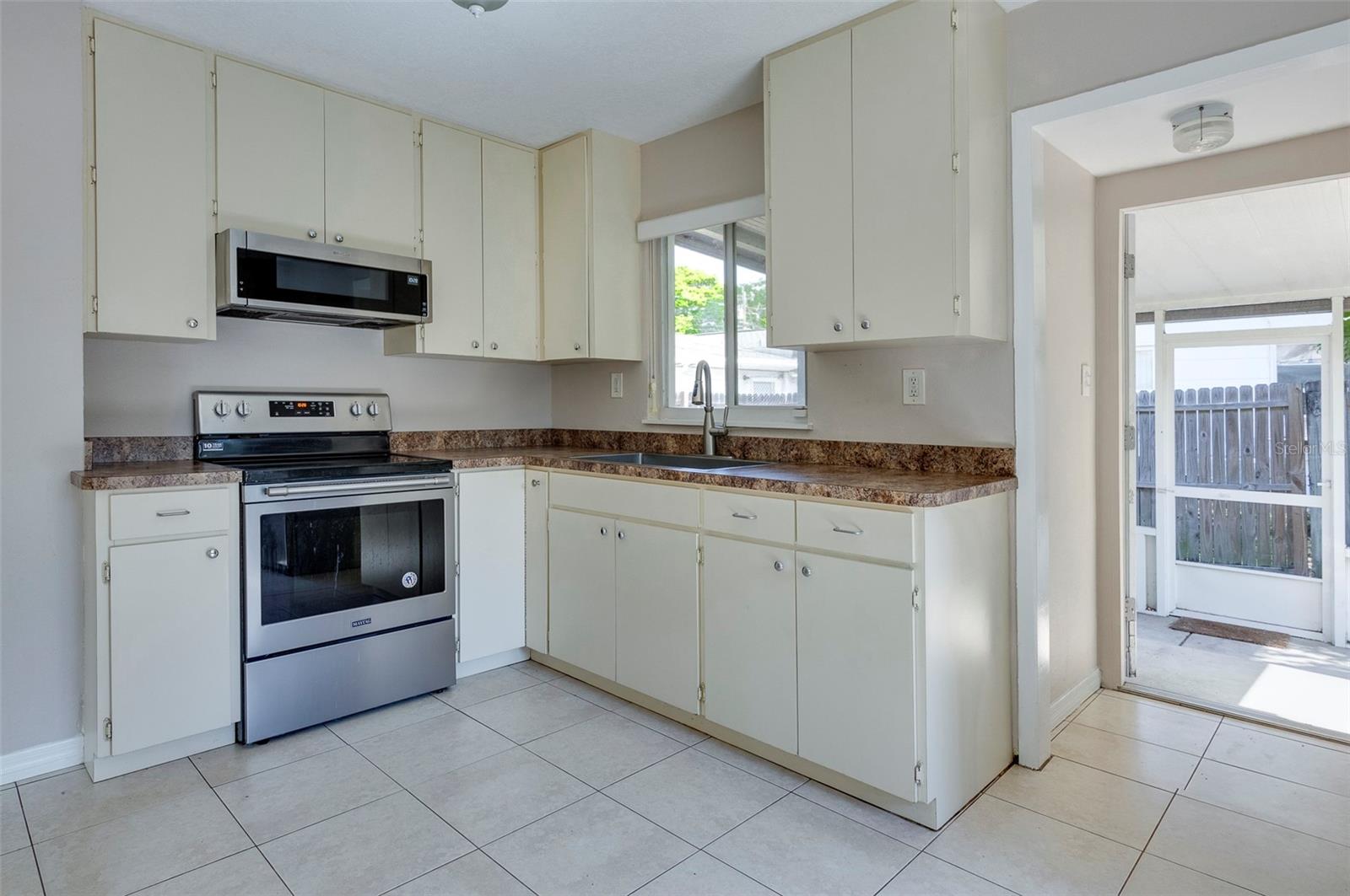 PASADENA ESTATES SEC D - Residential