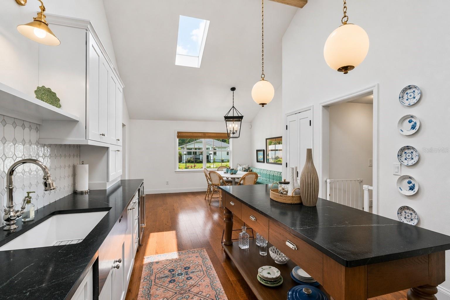 RIVERSIDE NORTH - Residential