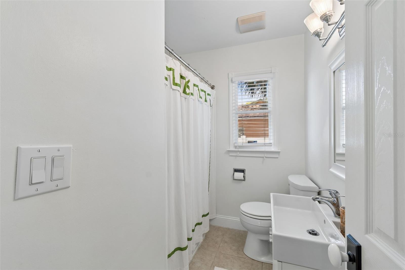 RIVERSIDE NORTH - Residential