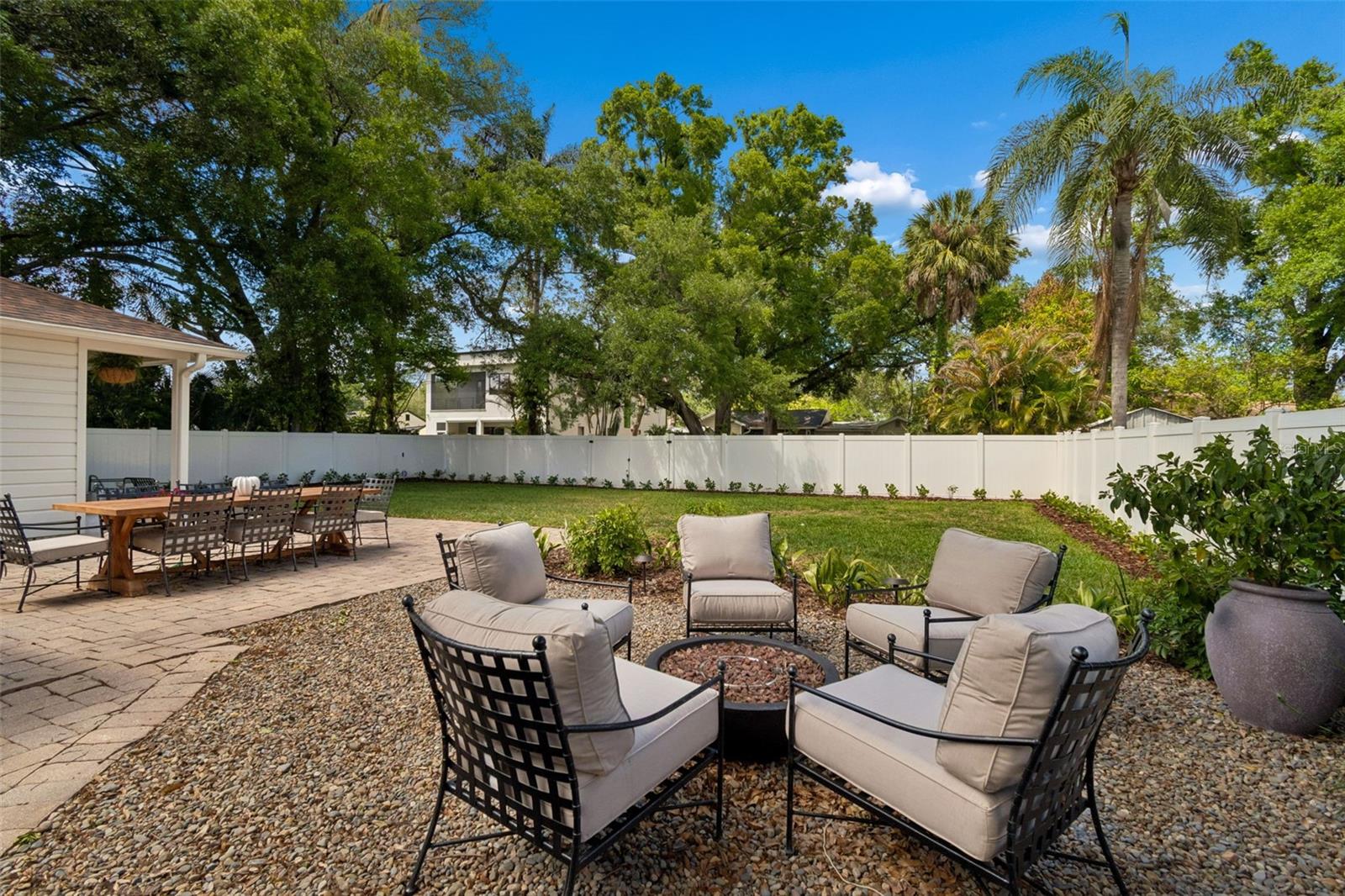 RIVERSIDE NORTH - Residential