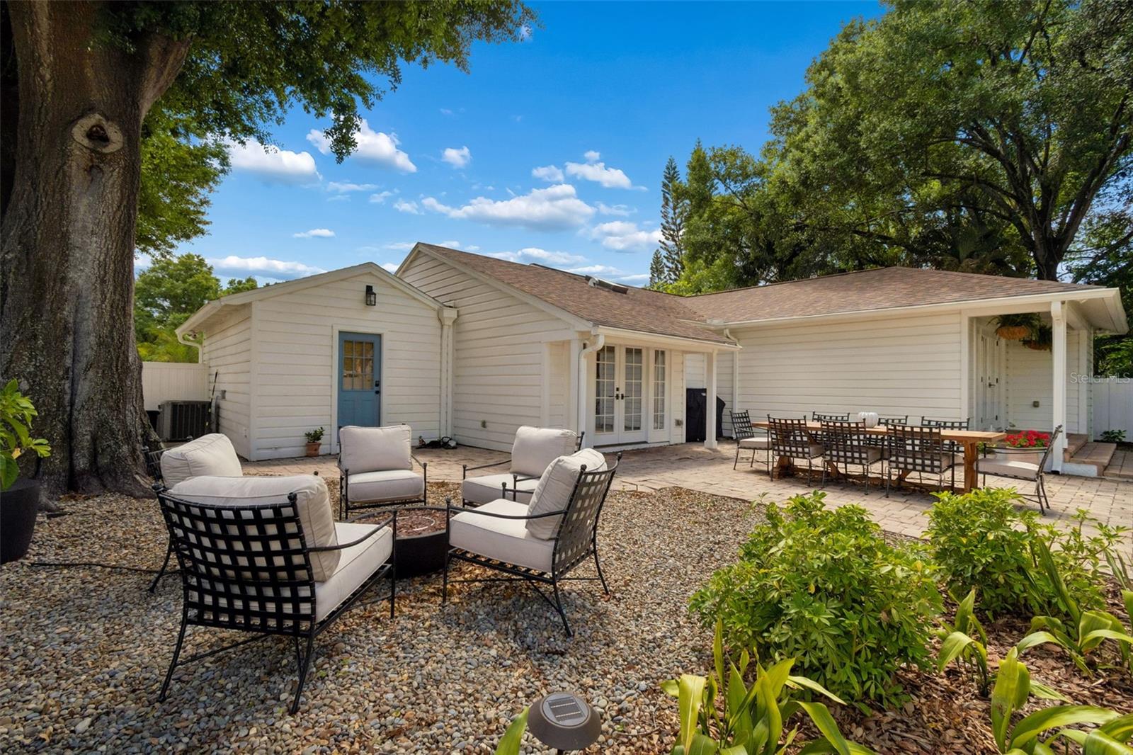 RIVERSIDE NORTH - Residential