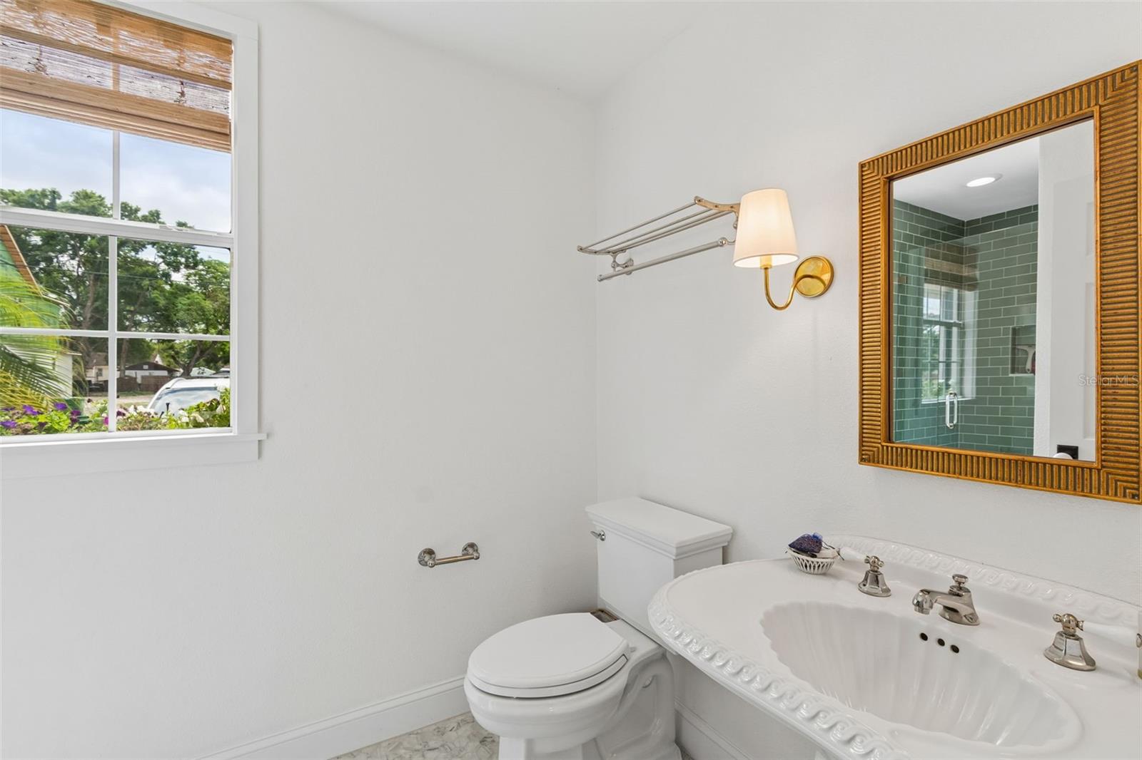 RIVERSIDE NORTH - Residential