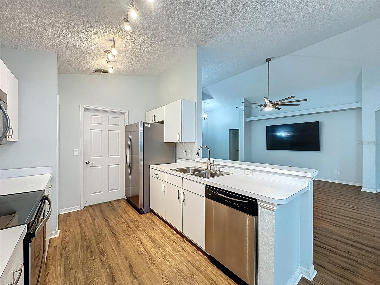 KINGS RIDGE - Residential