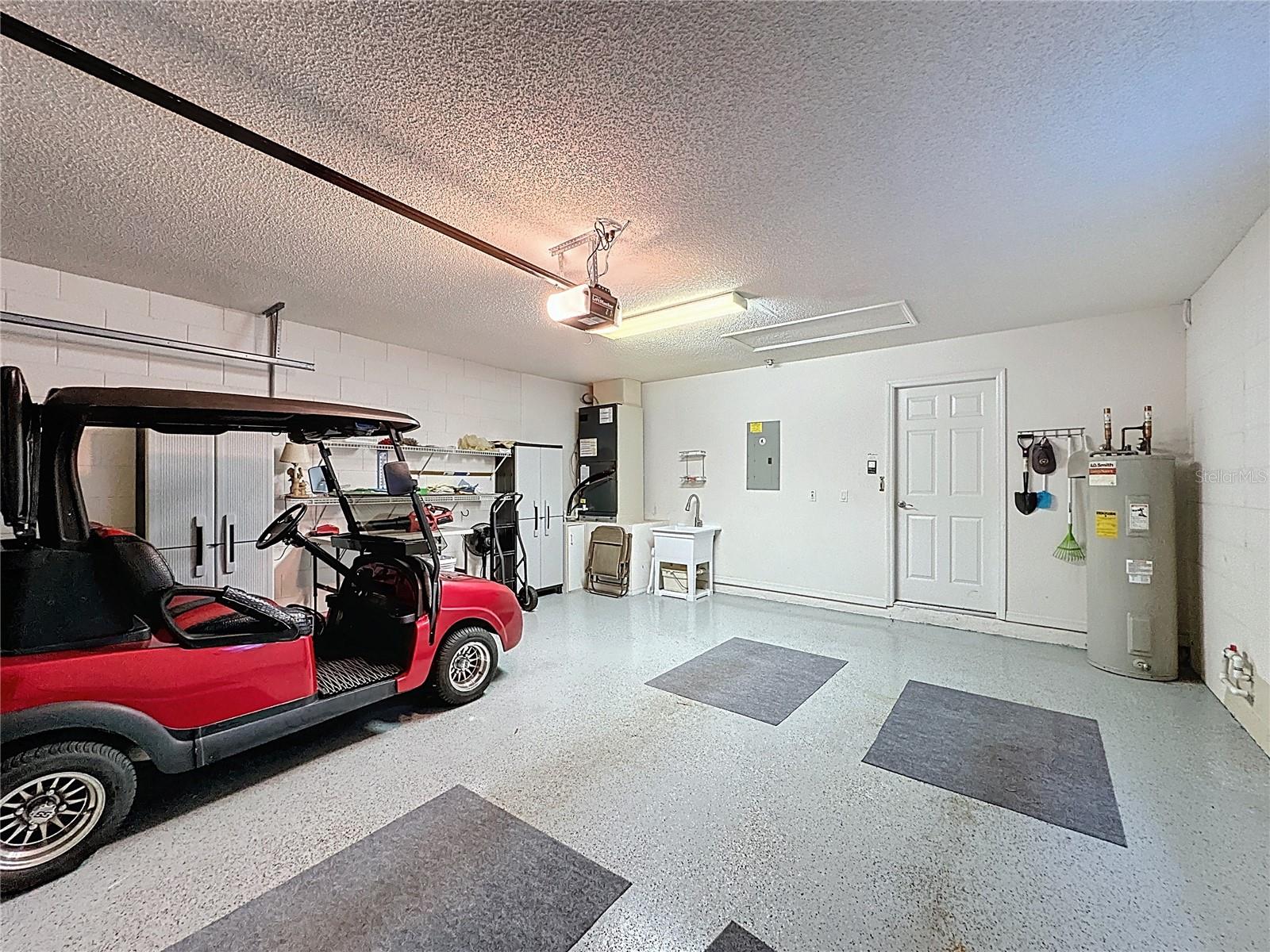 KINGS RIDGE - Residential